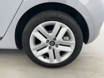 Photo 17 Renault Clio  TCe 90