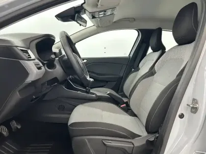 Photo 34 Renault Clio Gén. V (BJA) Ph2 Evolution 5