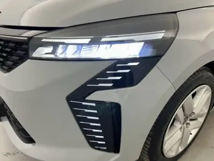 Photo 50 Renault Clio Gén. V (BJA) Ph2 Evolution 5