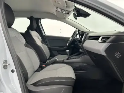 Photo 39 Renault Clio Gén. V (BJA) Ph2 Evolution 5