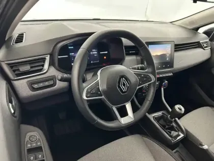 Photo 35 Renault Clio Gén. V (BJA) Ph2 Evolution 5