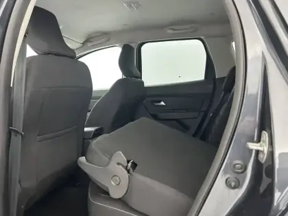 Photo 100 Dacia Duster  TCe 150 FAP 4x2 EDC