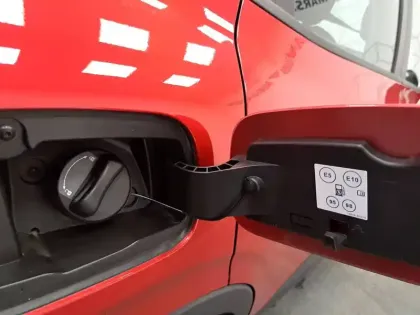 Photo 20 Renault Arkana  E-Tech full hybrid 145 GSR2