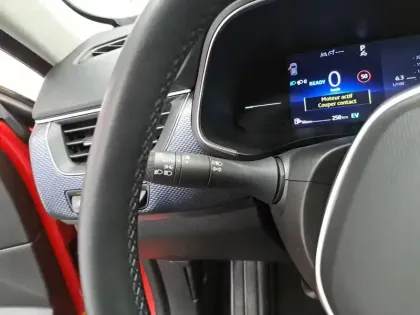 Photo 42 Renault Arkana  E-Tech full hybrid 145 GSR2