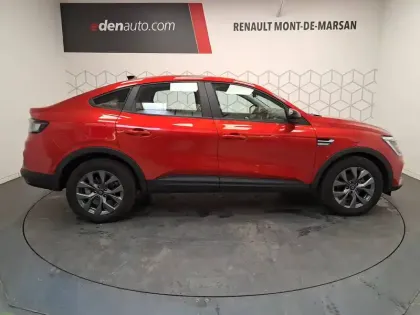 Photo 5 Renault Arkana  E-Tech full hybrid 145 GSR2