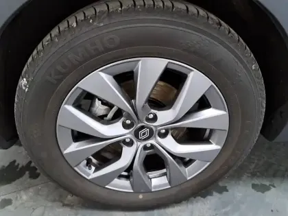 Photo 15 Renault Arkana  E-Tech full hybrid 145 GSR2