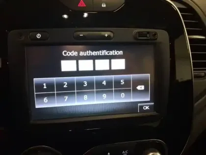 Photo 14 Renault Captur  dCi 110 Energy