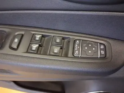 Photo 15 Renault Captur  dCi 110 Energy