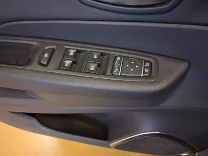 Photo 18 Renault Captur  dCi 110 Energy