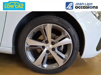 Photo 8 Peugeot 308  PureTech 130ch S&S EAT8