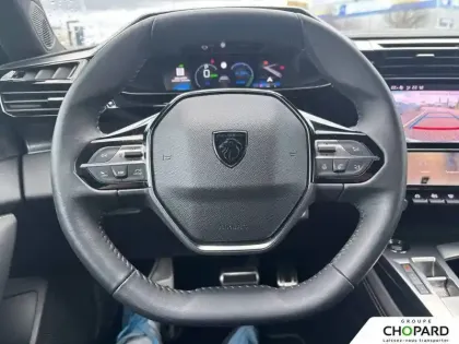 Photo 15 Peugeot 308  Electrique 54 kWh 156ch