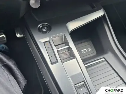 Photo 21 Peugeot 308  Electrique 54 kWh 156ch