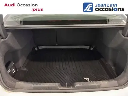 Photo 49 Audi A3  Berline 35 TFSI Mild Hybrid 150 S tronic 7