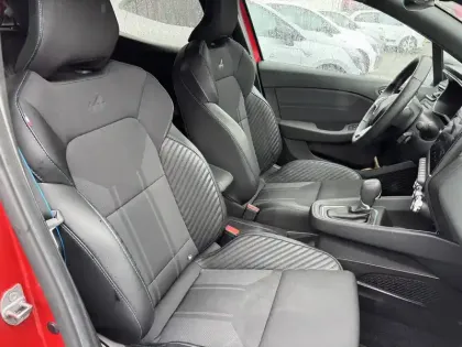 Photo 17 Renault Clio Gén. V (BJA) Ph2 esprit Alpine 5