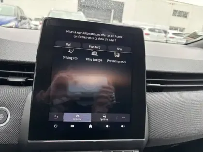 Photo 34 Renault Clio Gén. V (BJA) Ph2 esprit Alpine 5