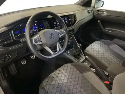 Photo 8 Volkswagen Polo Gén. VI Ph2 R-Line 5