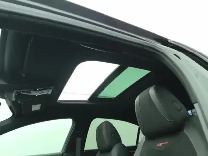 Photo 24 DS DS 9  Hybride E-Tense 360 4x4 Opera