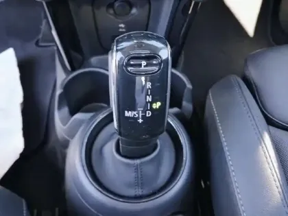 Photo 23 Mini Mini Hatch 5 Portes Cooper 136 ch DKG7 Edition Premium Plus