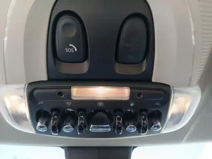 Photo 15 Mini Mini Hatch 5 Portes Cooper 136 ch DKG7 Edition Premium Plus