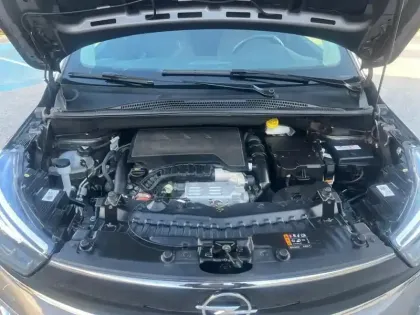 Photo 6 Opel Crossland  1.2 Turbo 130 ch BVA6 Elegance Business