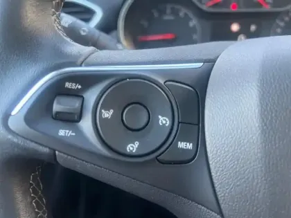 Photo 18 Opel Crossland  1.2 Turbo 130 ch BVA6 Elegance Business