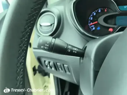 Photo 6 Renault Captur  dCi 110 Energy Intens