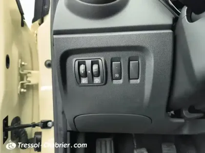 Photo 26 Renault Captur  dCi 110 Energy Intens