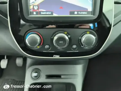 Photo 14 Renault Captur  dCi 110 Energy Intens