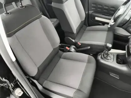 Photo 8 Citroën C3  BlueHDi 100 S&S BVM5 Feel