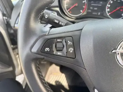 Photo 18 Opel Corsa  1.4 90 ch Design 120 ans