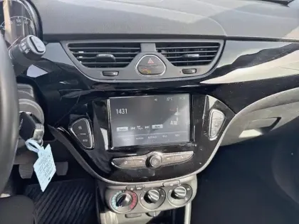 Photo 21 Opel Corsa  1.4 90 ch Design 120 ans