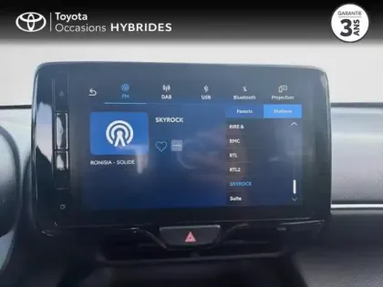 Photo 14 Toyota Yaris  Cross 116h Dynamic Business MC24