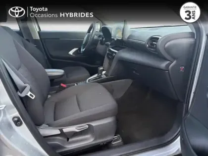 Photo 5 Toyota Yaris  Cross 116h Dynamic Business MC24