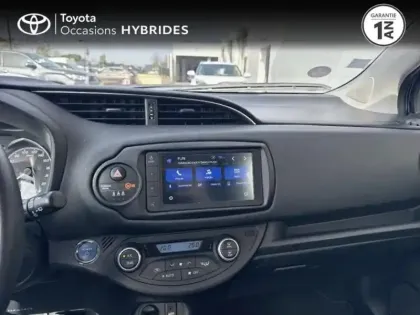 Photo 14 Toyota Yaris  100h Dynamic 5p MY19