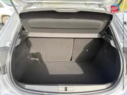 Photo 28 Peugeot 208  1.5 BlueHDi 100ch S/S Active CarPlay