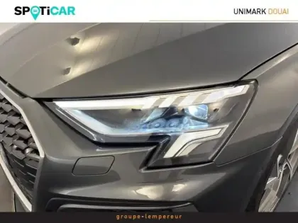 Photo 8 Audi A3  Berline 35 TFSI 150ch Mild Hybrid S line S tronic 7