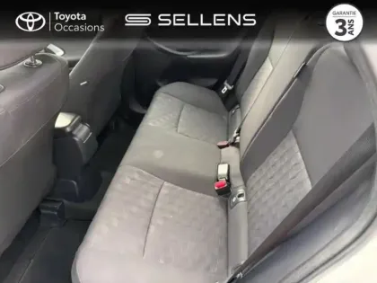 Photo 11 Toyota Yaris  116h Dynamic 5p MC24