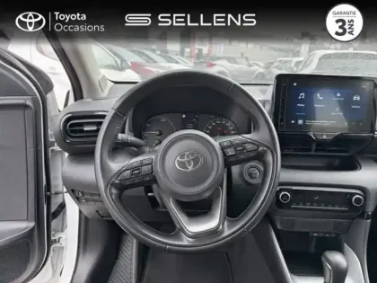 Photo 8 Toyota Yaris  116h Dynamic 5p MC24