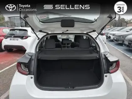 Photo 9 Toyota Yaris  116h Dynamic 5p MC24