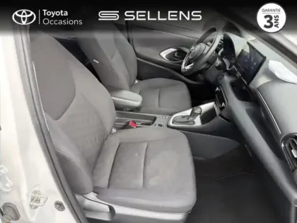 Photo 5 Toyota Yaris  116h Dynamic 5p MC24