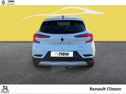 Photo 10 Renault Captur  1.6 E-Tech hybride 145ch Techno Fast Track