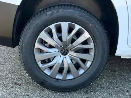 Photo 5 Peugeot Partner  M Diesel 100ch Pro Skill (GARANTIE 8 ANS)