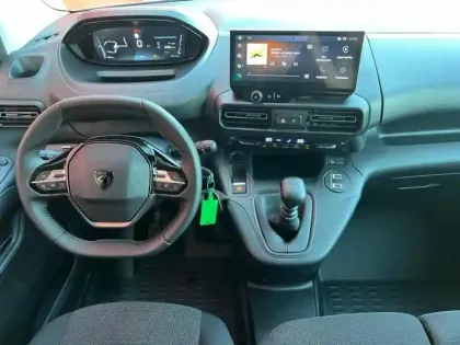 Photo 11 Peugeot Partner  M Diesel 100ch Pro Skill (GARANTIE 8 ANS)