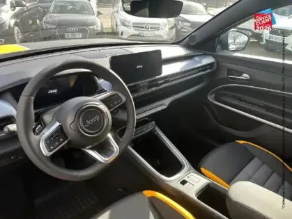 Photo 14 Jeep Avenger  1.2 Turbo T3 145ch MHEV The North Face BVR6 4xe