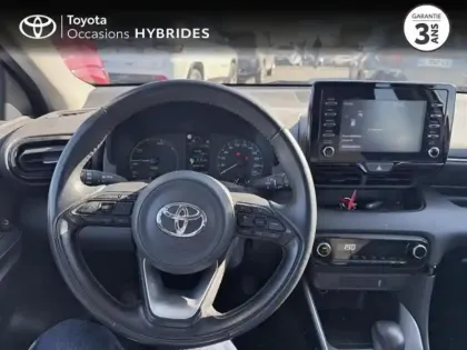 Photo 8 Toyota Yaris  116h Dynamic 5p MY22