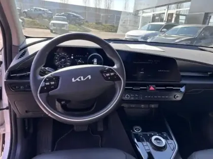 Photo 9 Kia Niro Gén. II Ph1 Active 5