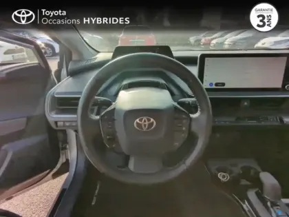 Photo 8 Toyota Prius  Rechargeable 2.0 Hybride Rechargeable 223ch Design