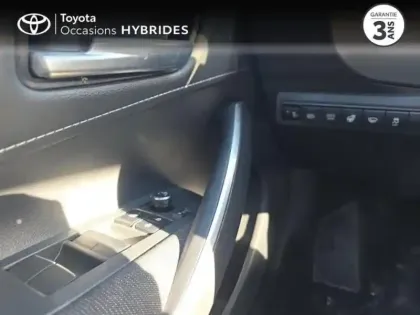 Photo 10 Toyota Corolla  Touring Spt 1.8 140ch Dynamic Business MY24