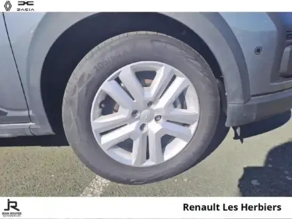 Photo 7 Dacia Jogger  1.0 ECO-G 100ch Expression 7 places