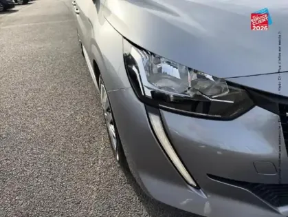 Photo 27 Peugeot 208  1.5 BlueHDi 100ch S/S Active CarPlay